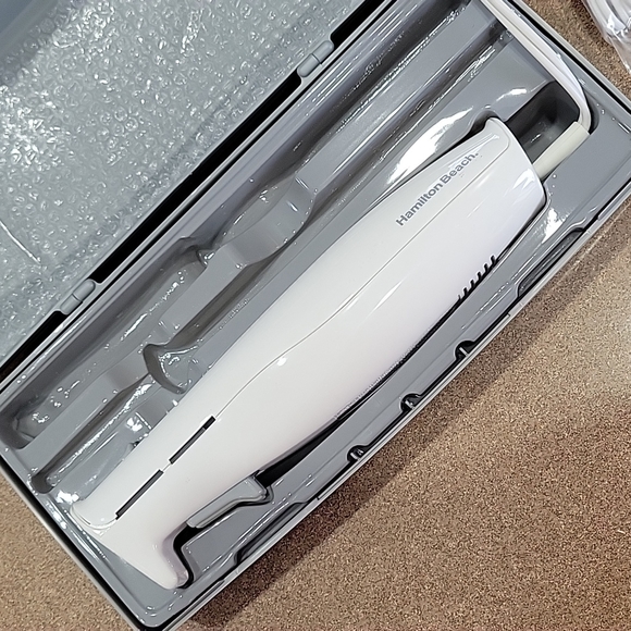 Hamilton Beach Electric Carving Knife Set!! - Picture 4 of 11